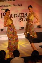 at Goradia fashion show in Mumbai on 4th May 2012JPG (368).JPG
